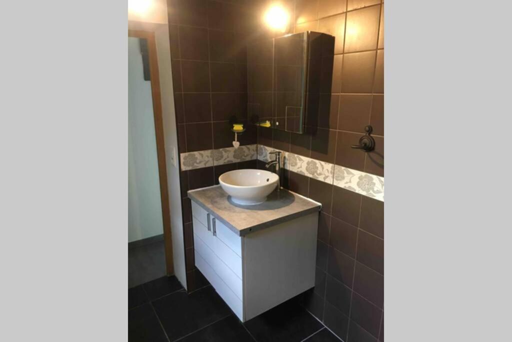 Bel Appartement En Rez De Jardin, 10Min Centre Et 300M Quais De Seine Wifi Rouen Zewnętrze zdjęcie